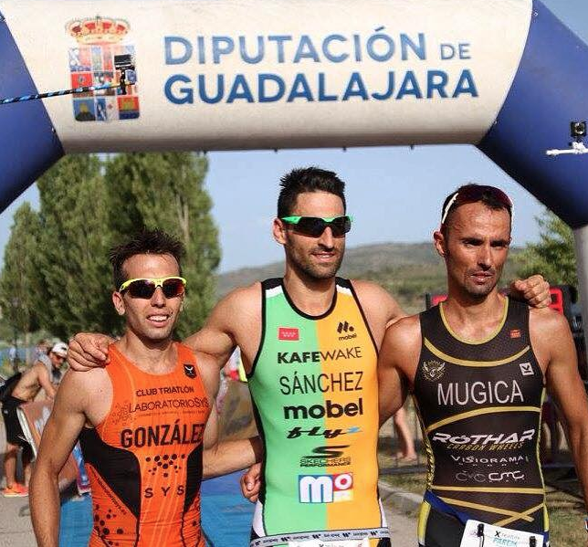 Podio Triatlon Pareja