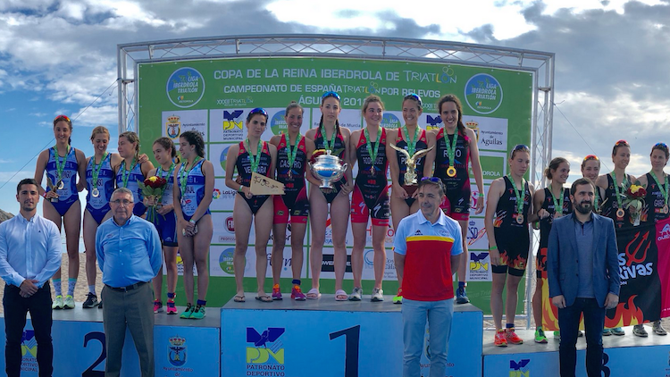 Cidade Lugo Fluvial se lleva la Copa de la Reina de triatlon Iberdrola